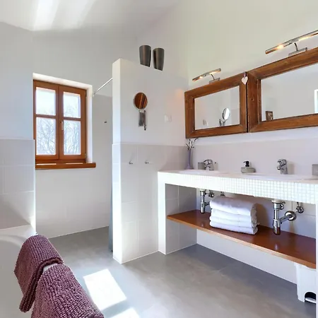 Hiza Nono Blaz By Interhome